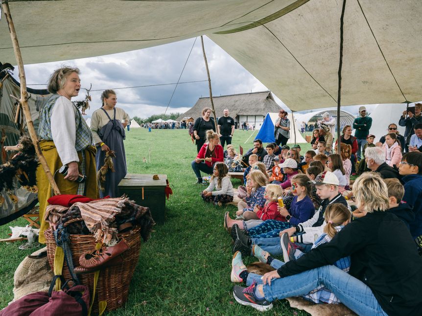 Heuneburg – Stadt Pyrene, Event, Keltenfest, Puppentheater
