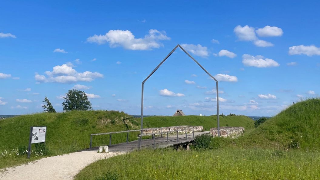 Heuneburg Stadt Pyrene, Tor zum Plateau 