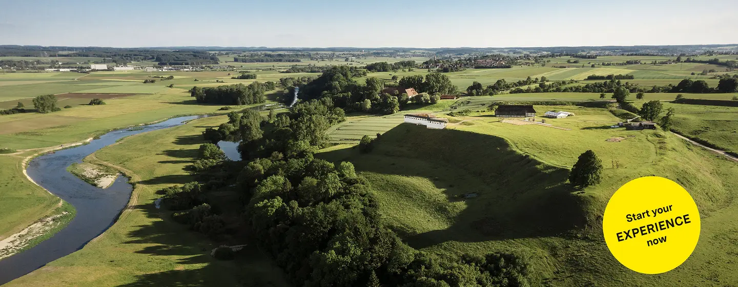 Motive: Staatliche Schlösser und Gärten Baden-Württemberg, Illustration JUNG:Kommunikation Heuneburg – Celtic City Of Pyrene, advertising banner for the app "Monument BW"