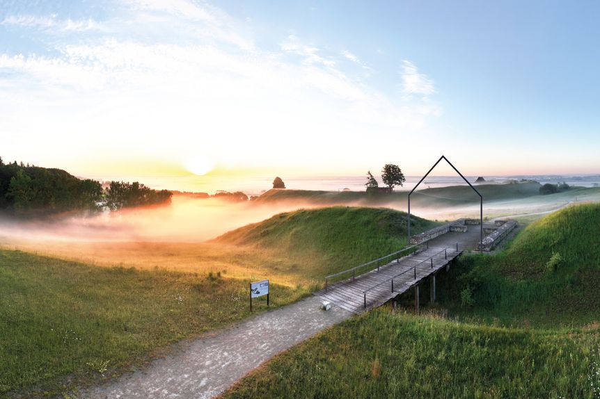 Heuneburg Stadt Pyrene, Naturerlebnistag, Landschaft im morgendlichen Nebel