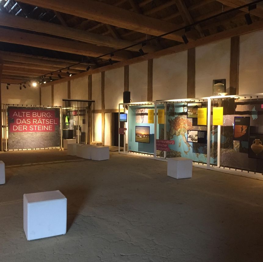 Heuneburg – Stadt Pyrene, Ausstellung im Herrenhaus 