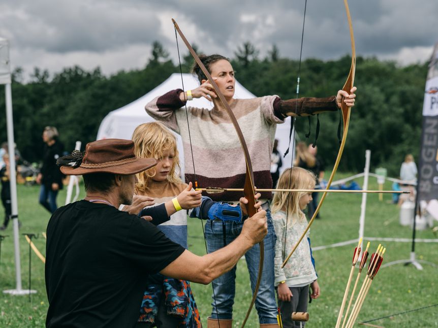 Heuneburg – Stadt Pyrene, Event, Keltenfest, Bogenschießen