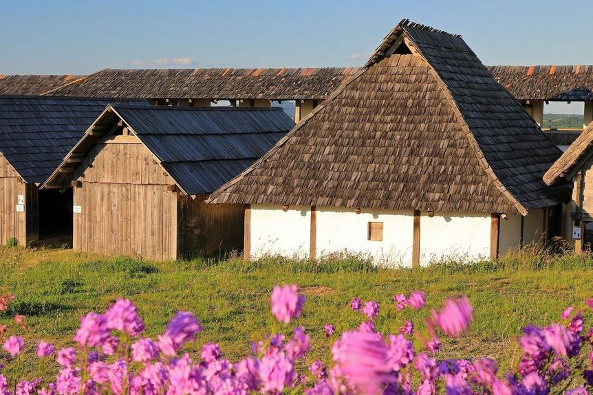 Heuneburg – Stadt Pyrene, Rekonstruiertes Handwerkerviertel